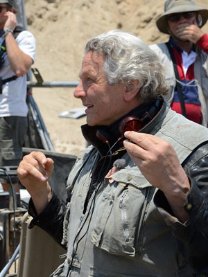 George Miller; Brisbane, Queensland, Avustralya doğumlu Avustralyalıtıp doktoru yapımcı, yönetmen, senarist