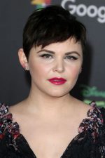 Ginnifer Goodwin; Memphis, Tennessee, ABD doğumlu Jennifer Michelle Goodwin olarak da bilinen Amerikalı oyuncu, sanat yönetmeni