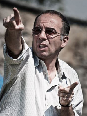 Giuseppe Tornatore; Bagheria, Palermo, İtalya doğumlu İtalyan senarist, yönetmen, orijinal senaryo
