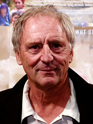 Günther Maria Halmer; Rosenheim , Bavyera, Almanya doğumlu Alman oyuncu