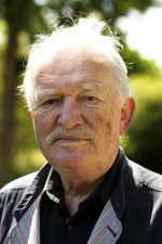 Hans Alfredson; Malmö doğumlu, İsveçli, komedyen, yönetmen, oyuncu, yazar