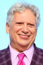 Harvey Fierstein; Brooklyn, New York City, New York, ABD doğumlu Amerikalı oyuncu