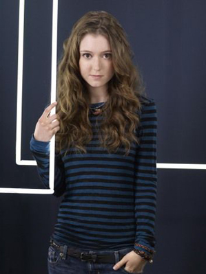 Hayley McFarland; Edmond, Oklahoma City, Oklahoma, ABD doğumlu Amerikalı dansçı, şarkıcı oyuncu