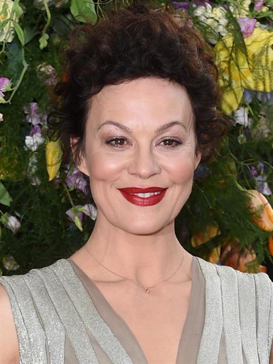 Helen McCrory; Paddington,Londra,İngiltere doğumlu Helen Elizabeth McCrory olarak da bilinen İngiliz  oyuncu