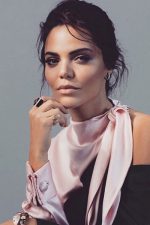 Hilal Altınbilek; Türk oyuncu