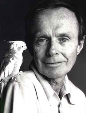 Hubert Selby Jr.; Brooklyn, New York City, New York, ABD doğumlu Amerikalı oyuncu, senarist, yazar