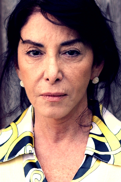 Hümeyra; İstanbul, Türkiye doğumlu Fatma Hümeyra Akbay olarak da bilinen Türk oyuncu, besteci