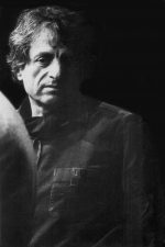 Iannis Xenakis; Br?ila, Romanya doğumlu Fransız besteci