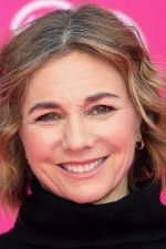 Ilene Chaiken; Elkins Park, Pensilvanya, ABD doğumlu Amerikalı idari yapımcı, senarist, showrunner