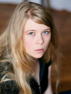 India Hair; Saumur, Maine-et-Loire, Fransa doğumlu Fransız oyuncu