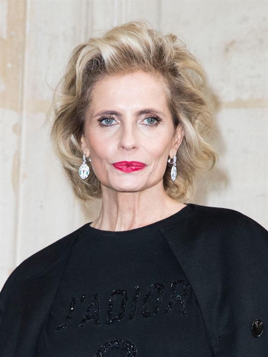 Isabella Ferrari; Ponte dell'Olio, Piacenza, İtalya doğumlu Isabella Fogliazza olarak da bilinen İtalyan oyuncu