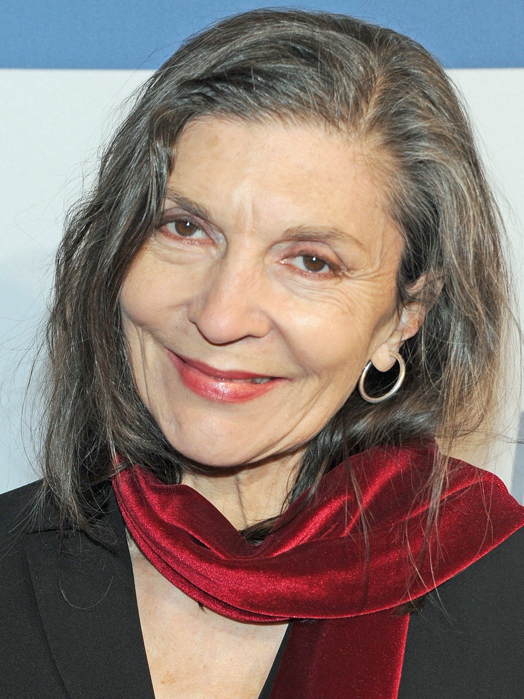 Isolde Barth; Maxdorf, Renanya-Palatina, Almanya doğumlu Alman oyuncu