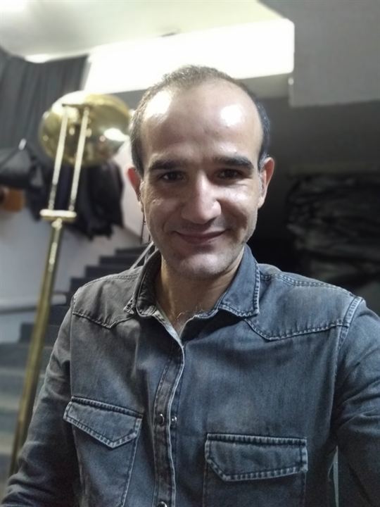 İbrahim Emin Ege; Diyarbakır, Türkiye doğumlu Türk oyuncu, senarist