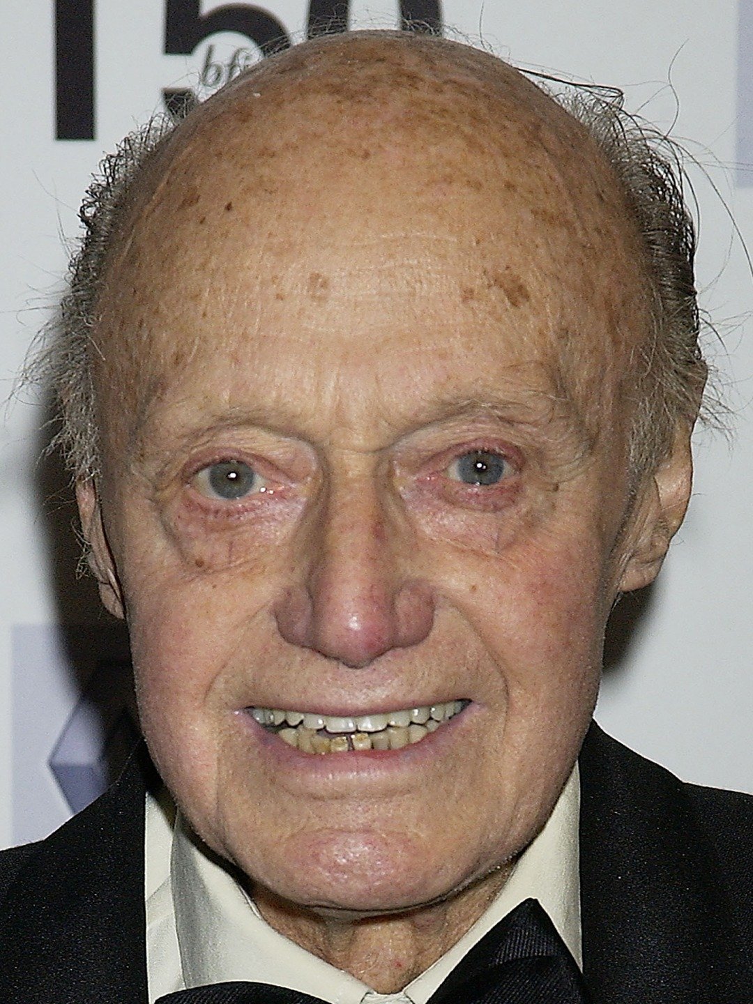 Jack Cardiff; Great Yarmouth,Norfolk,İngiltere doğumlu İngiliz  görüntü yönetmeni, yönetmen