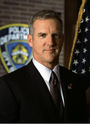 Jamey Sheridan; Pasadena, Los Angeles, Kaliforniya, ABD doğumlu Amerikalı oyuncu