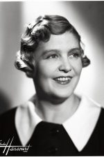 Jane Marken; Paris , Fransa doğumlu Fransız oyuncu