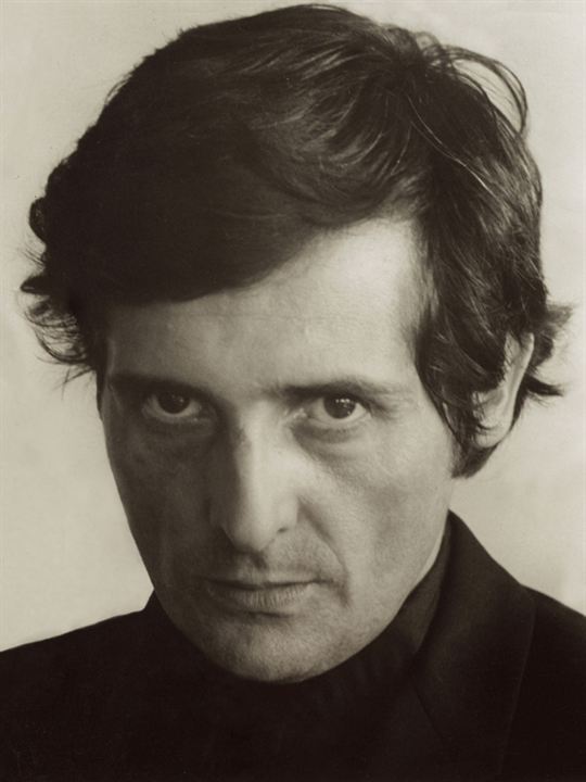 Jason Miller; Queens, New York City, New York, ABD doğumlu Jason Anthony Miller olarak da bilinen Amerikalı oyuncu, post-prodüksiyon sorumlusu