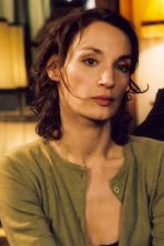 Jeanne Balibar; Paris, Fransa doğumlu Fransız şarkıcı, oyuncu, senarist, yönetmen