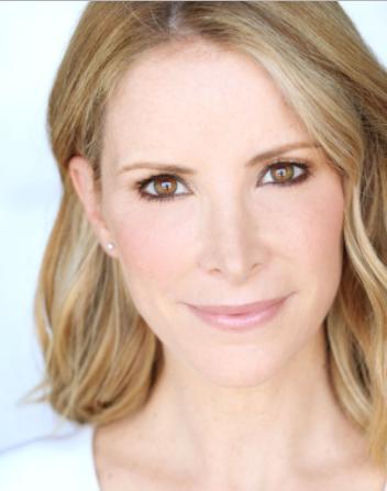 Jenny Cooper; Toronto,Ontario,Kanada doğumlu Kanadalı  oyuncu