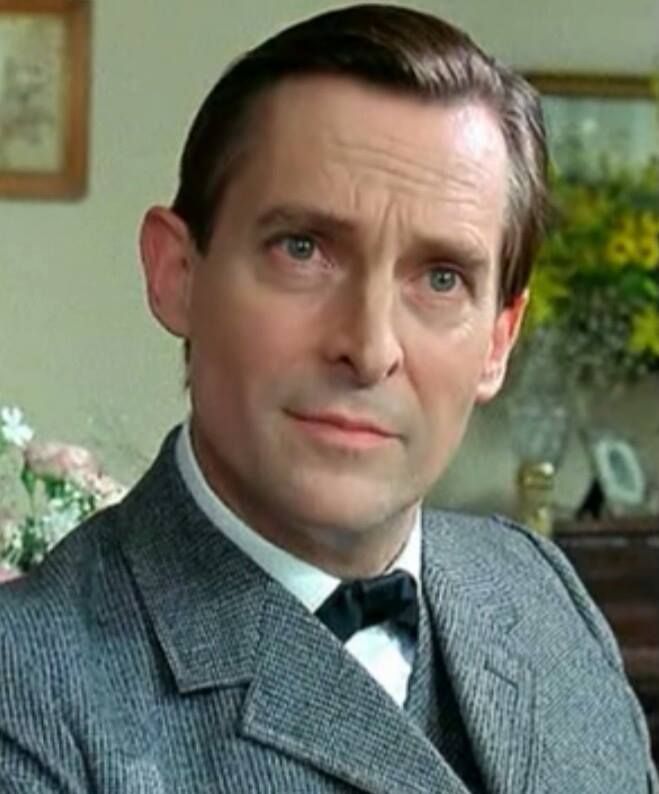 Jeremy Brett; Berkswell,Warwickshire,İngiltere doğumlu Peter Jeremy William Huggins olarak da bilinen İngiliz  oyuncu
