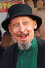 Jim Varney; Lexington, Lexington-Fayette, Kentucky, ABD doğumlu Amerikalı komedyen oyuncu, yazar, seslendirme sanatçısı, müzisyen