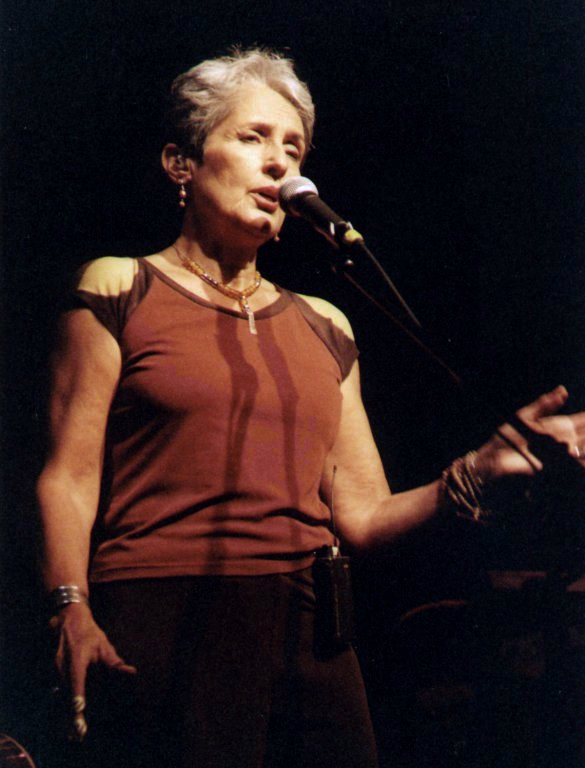 Joan Baez; Staten Island, New York City, New York, ABD doğumlu Joan Chandos Baez olarak da bilinen Amerikalı şarkıcı, söz yazarı, aktivist oyuncu