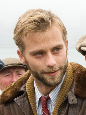 Joe Anderson; İngiltere doğumlu İngilizşarkıcıoyuncu