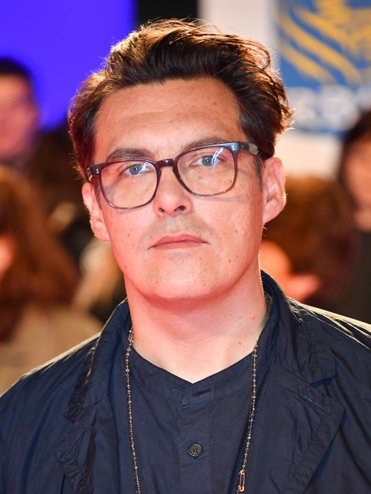 Joe Wright; Londra,İngiltere doğumlu Joe Wright, olarak da bilinen İngiliz  yönetmen, idari yapımcı