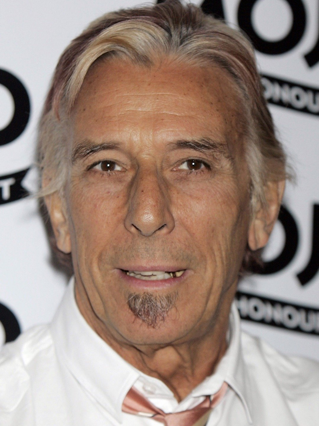 John Cale; Garnant,Carmarthenshire,Galler doğumlu Galli  besteci, müzisyen