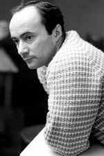 John Dexter; İngiltere doğumlu İngiliz sanat yönetmeni, sanat sorumlusu, set dekoratörü