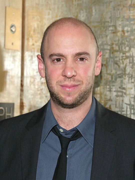 John Hamburg; Manhattan, New York City, New York, ABD doğumlu Amerikalı senarist, yönetmen, idari yapımcı