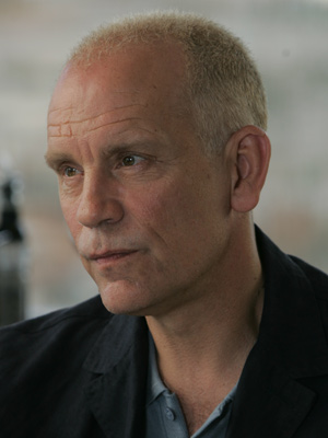 John Malkovich; John Gavin Malkovich olarak da bilinen Amerikalı oyuncu, yapımcı, idari yapımcı