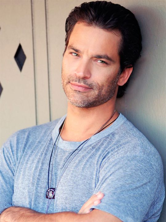Johnathon Schaech; Edgewood, Maryland, ABD doğumlu Amerikalı oyuncu, senarist