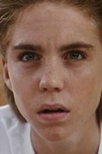 Jonathan Brandis; Danbury, Connecticut, ABD doğumlu Amerikalı oyuncu, yönetmen, senarist