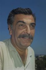 Kadir Savun; Erzincan, Türkiye doğumlu Türk oyuncu