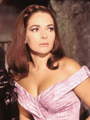 Karin Dor; Wiesbaden, Hessen, Almanya doğumlu Alman oyuncu