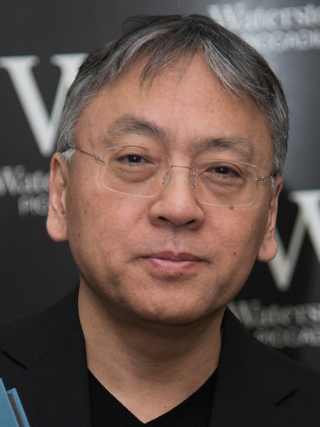 Kazuo Ishiguro; Nagazaki, Japonya doğumlu Japon yazar, senarist
