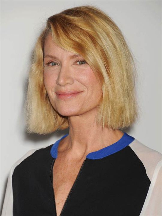 Kelly Lynch; Golden Valley, Minnesota, ABD doğumlu Amerikalı oyuncu