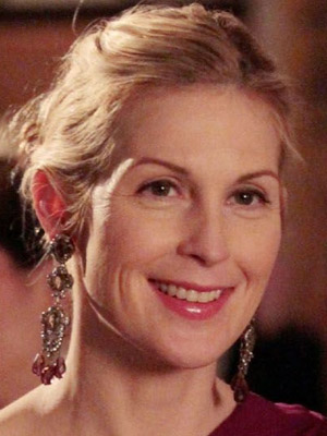 Kelly Rutherford; Elizabethtown, Hardin, Kentucky, ABD doğumlu Kelly Deane Melissa Rutherford olarak da bilinen Amerikalı oyuncu
