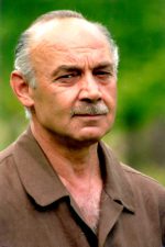 Kenan Bal; Ankara, Türkiye doğumlu Türk oyuncu