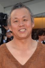 Kim Ki-duk; Chunyang-myeon, Bonghwa, Güney Kore doğumlu Kim Ki-duk,Ki-duk Kim olarak da bilinen Güney Koreli senarist, yönetmen, kurgucu, yapımcı