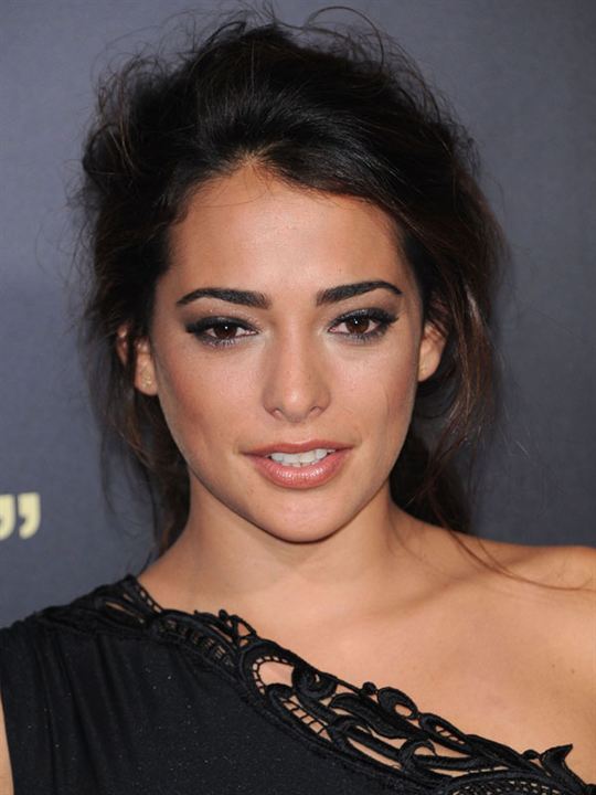 Natalie Martinez; Miami, Florida, ABD doğumlu Amerikalı model oyuncu