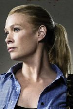 Laurie Holden; Los Angeles, Kaliforniya, ABD doğumlu Heather Laurie Holden olarak da bilinen Amerikalı oyuncu
