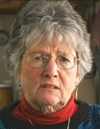 Lee Fierro; Elizabeth Lee Fierro olarak da bilinen Amerikalı oyuncu, yönetmen