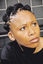 Leleti Khumalo; Durban, KwaMashu, Güney Afrika doğumlu Güney afrikalı oyuncu