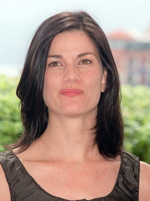 Linda Fiorentino; South Philadelphia, Philadelphia, Pensilvanya, ABD doğumlu Clorinda Fiorentino olarak da bilinen Amerikalı oyuncu