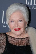 Line Renaud; Nieppe, Nord, Fransa doğumlu Jacqueline Enté olarak da bilinen Fransız oyuncu