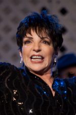 Liza Minnelli; Hollywood, Los Angeles, Kaliforniya, ABD doğumlu Amerikalı oyuncu