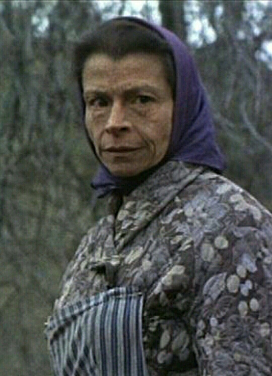 Lola Gaos; Valensiya, İspanya doğumlu Dolores Gaos González-Pola olarak da bilinen İspanyol oyuncu