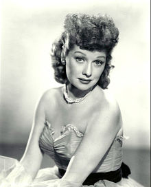 Lucille Ball; Jamestown, New York, ABD doğumlu Lucille Desiree Hunt olarak da bilinen Amerikalı komedyen, manken oyuncu, yönetmen